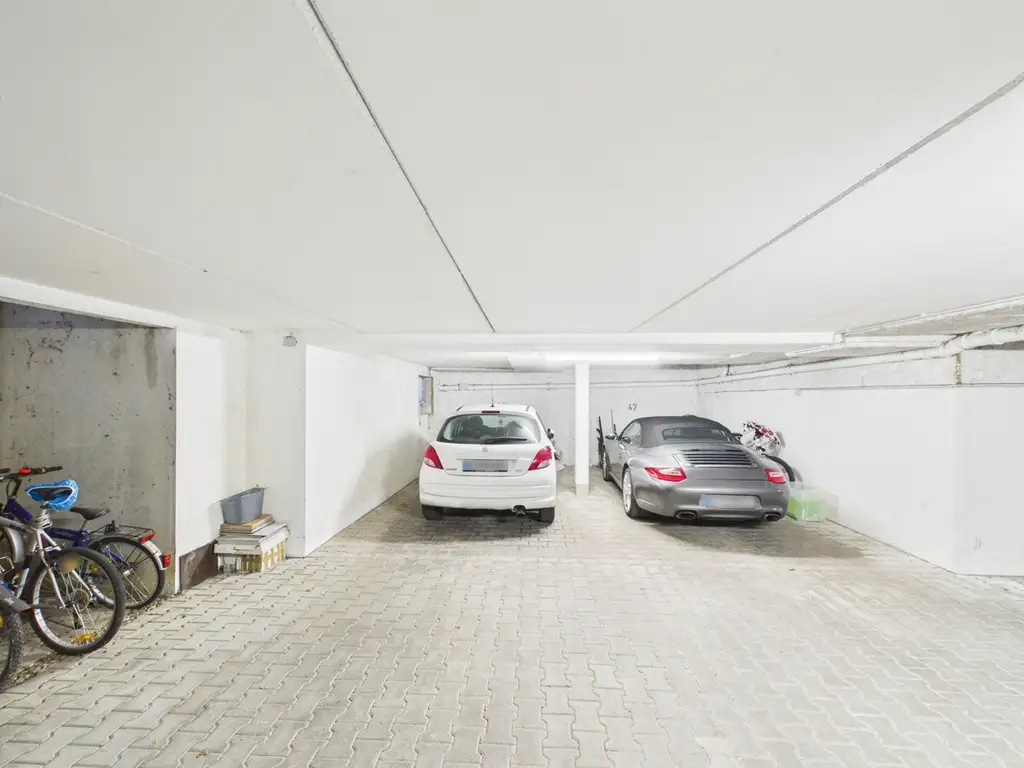 Garagenstellplatz 2