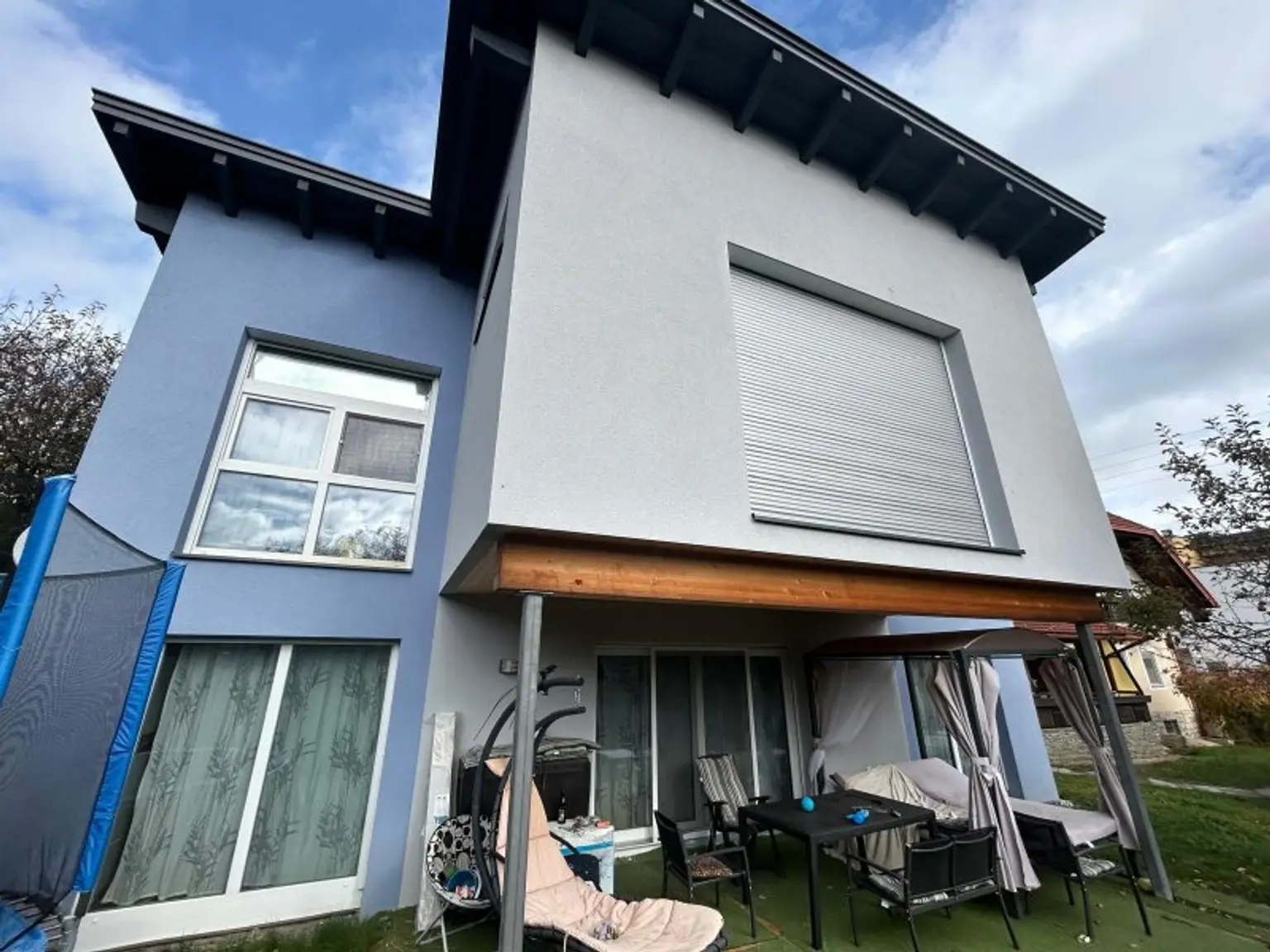 Feldkirchen Stadt - BJ 2018  ein Familien Haus 170 m² mit Garten und Carport mit 590 m² Grund– nähe medQuartier-Ärztehaus, HAK & BH Feldkirchen