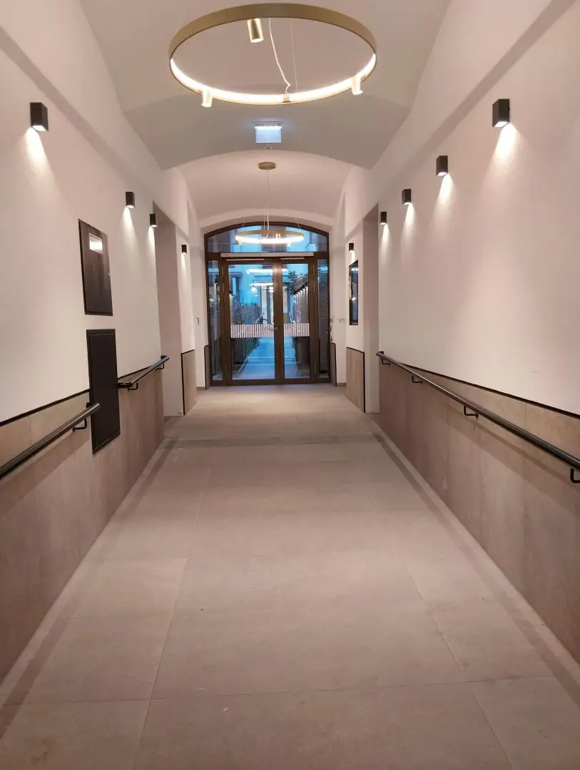 "THE Fusion Kettenbrückengasse"