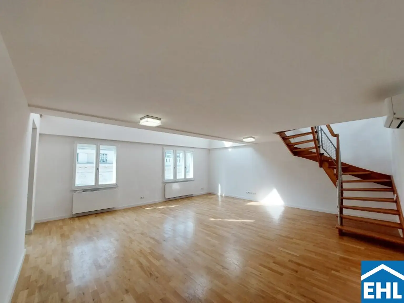 Elegante 4 Zimmerwohnung mit toller Terrasse  in Bestlage