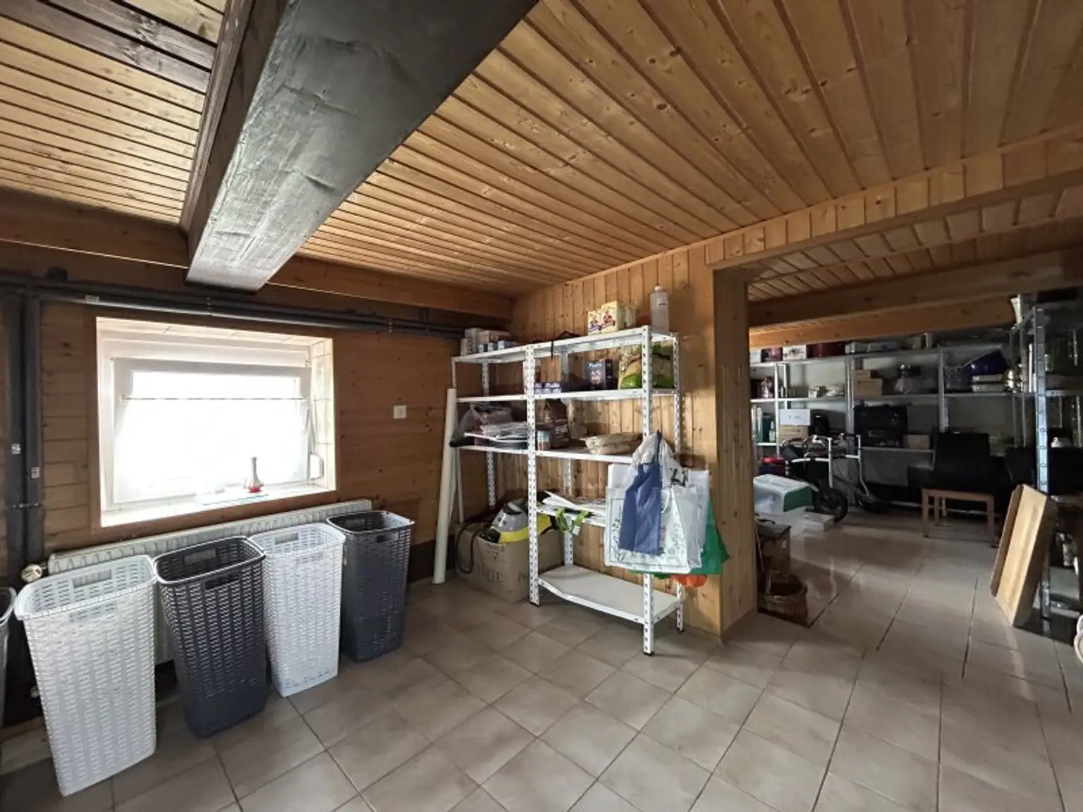 +Einzigartiges Mehrfamilienhaus und riesen Grundstück, direkt neben Oberpullendorf! +