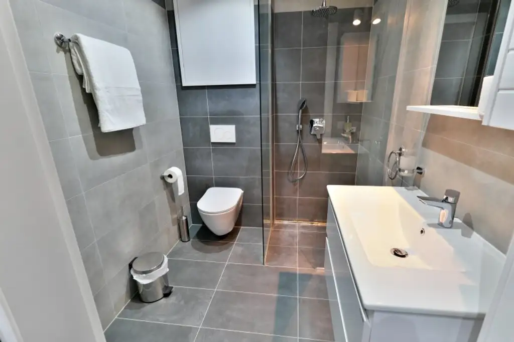 Ferienwohnung! Betriebsanlagengenehmigung, Grundbüchlich/Widmung "Appartement", parifiziert