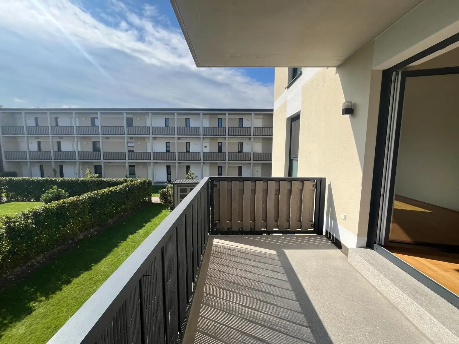 Helle 3-Zimmer-Wohnung mit Küche und Balkon!