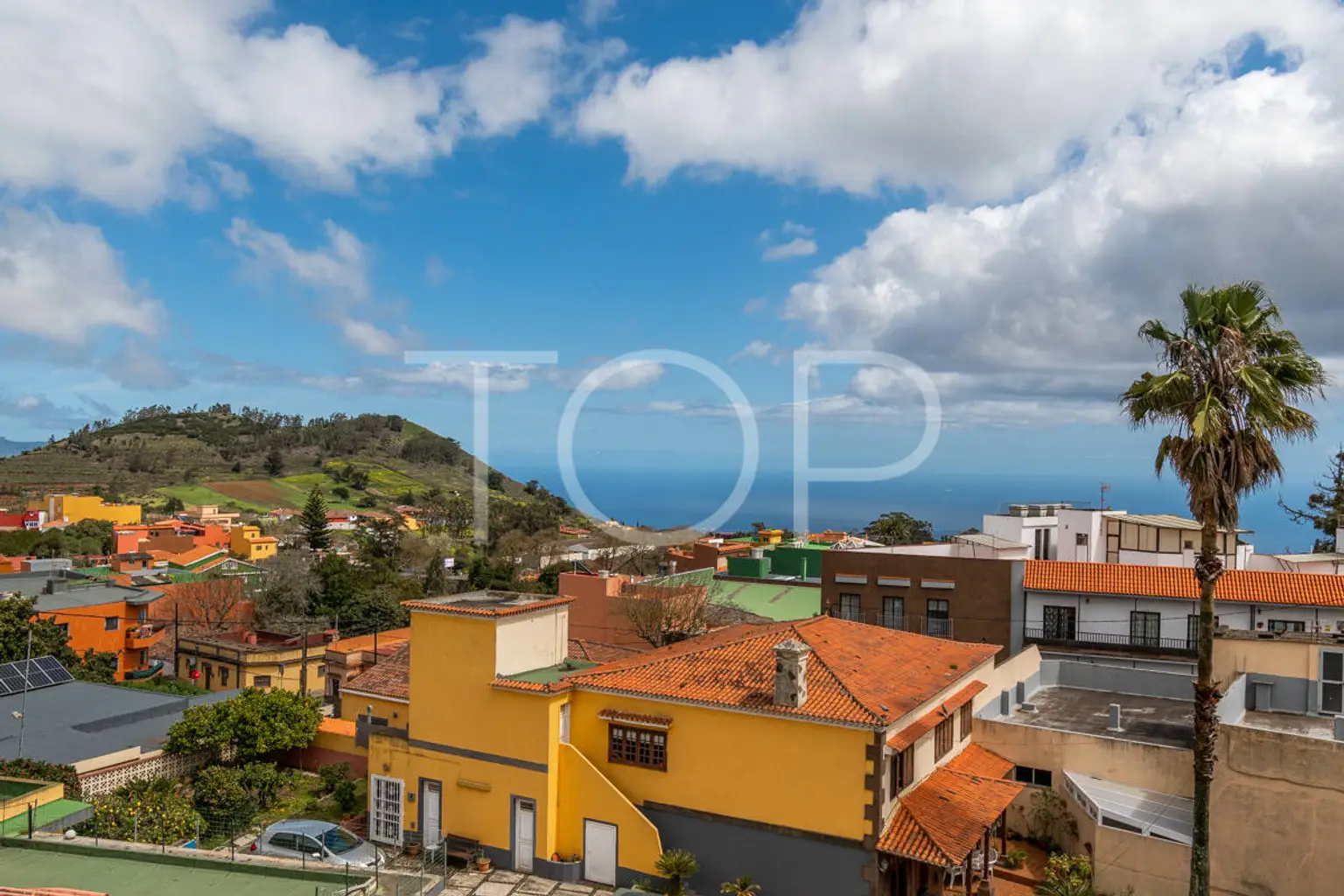 Casa independiente a la venta en el encantador pueblo de La Esperanza