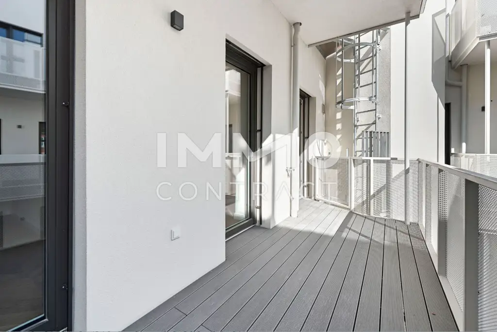 EXKLUSIVE 2-ZIMMER-WOHNUNG MIT
GROSSEM BALKON