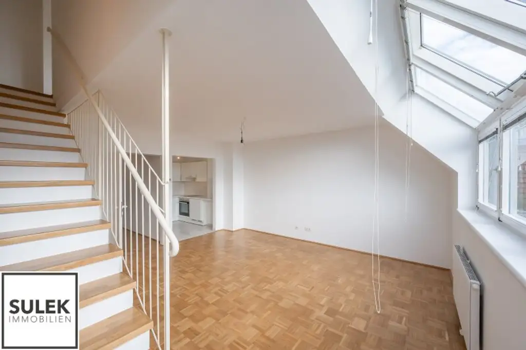 ** ab sofort; einzigartige 3 Zimmer Maisonette Dachgeschoss Wohnung // Nähe Johann-Nepomuk-Vogl-Platz // Währing **