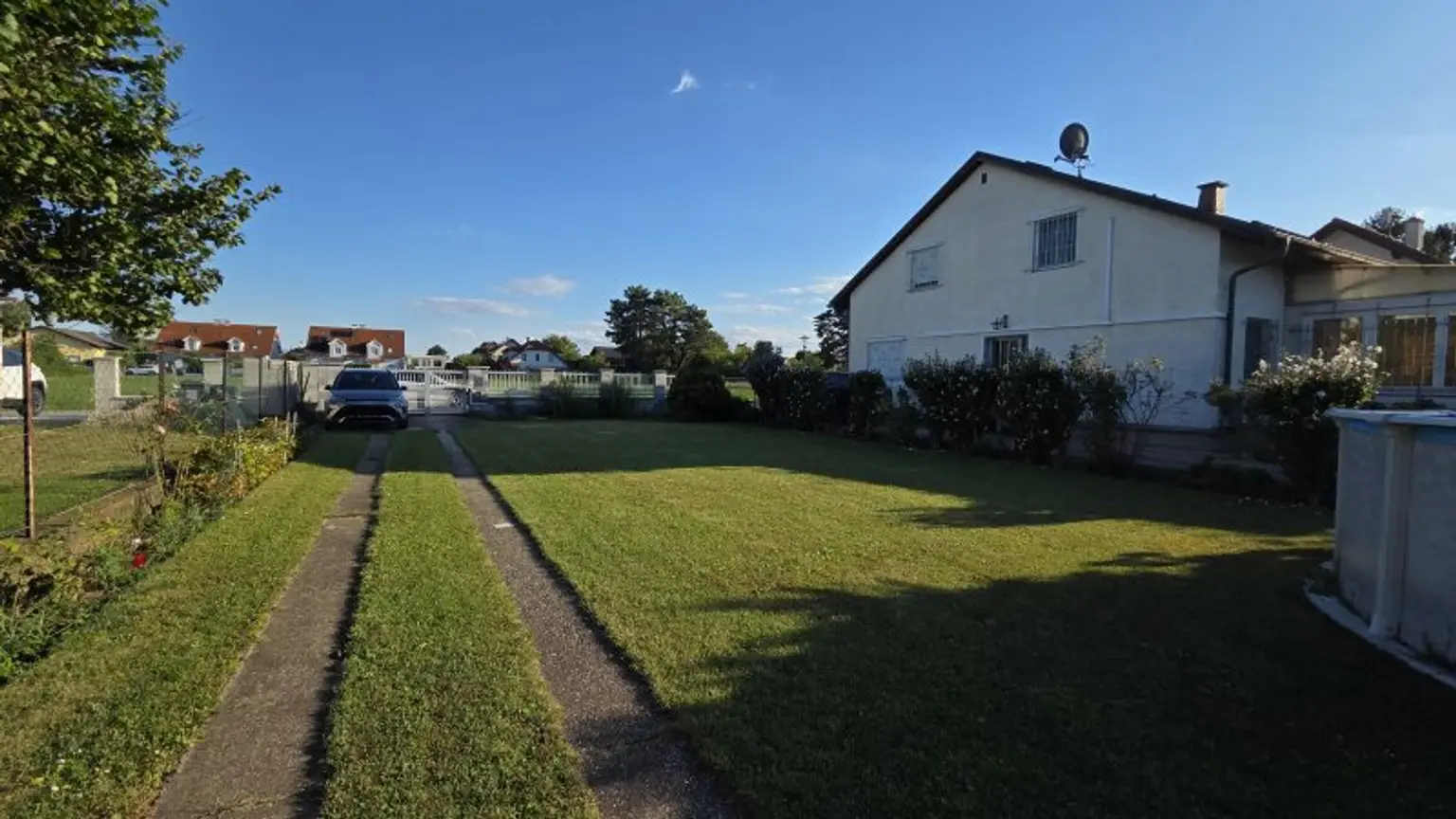 Geräumiges Einfamilienhaus in Silberwald mit Pool, Photovoltaikanlage und KFZ Garage – Ihr neues Zuhause wartet!
