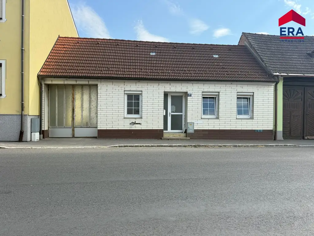 NEU: Einfamilienhaus mit 909 m² Grundstück – ideal für Handwerker und Selbermacher
