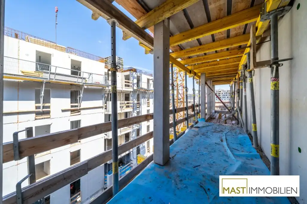 *Alte Donau* 2 Zimmer Wohnung im 5. Liftstock!