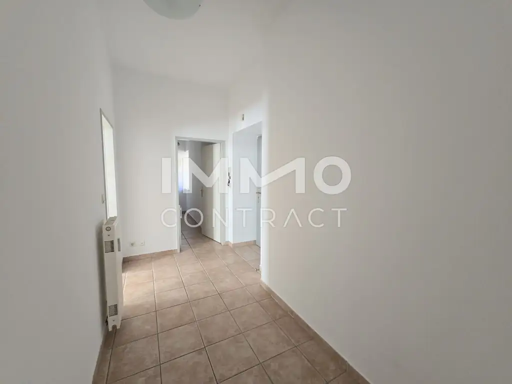 ALTBAU: 3 Zimmer Innenstadtwohnung - Sporgasse 29 - Top5/1