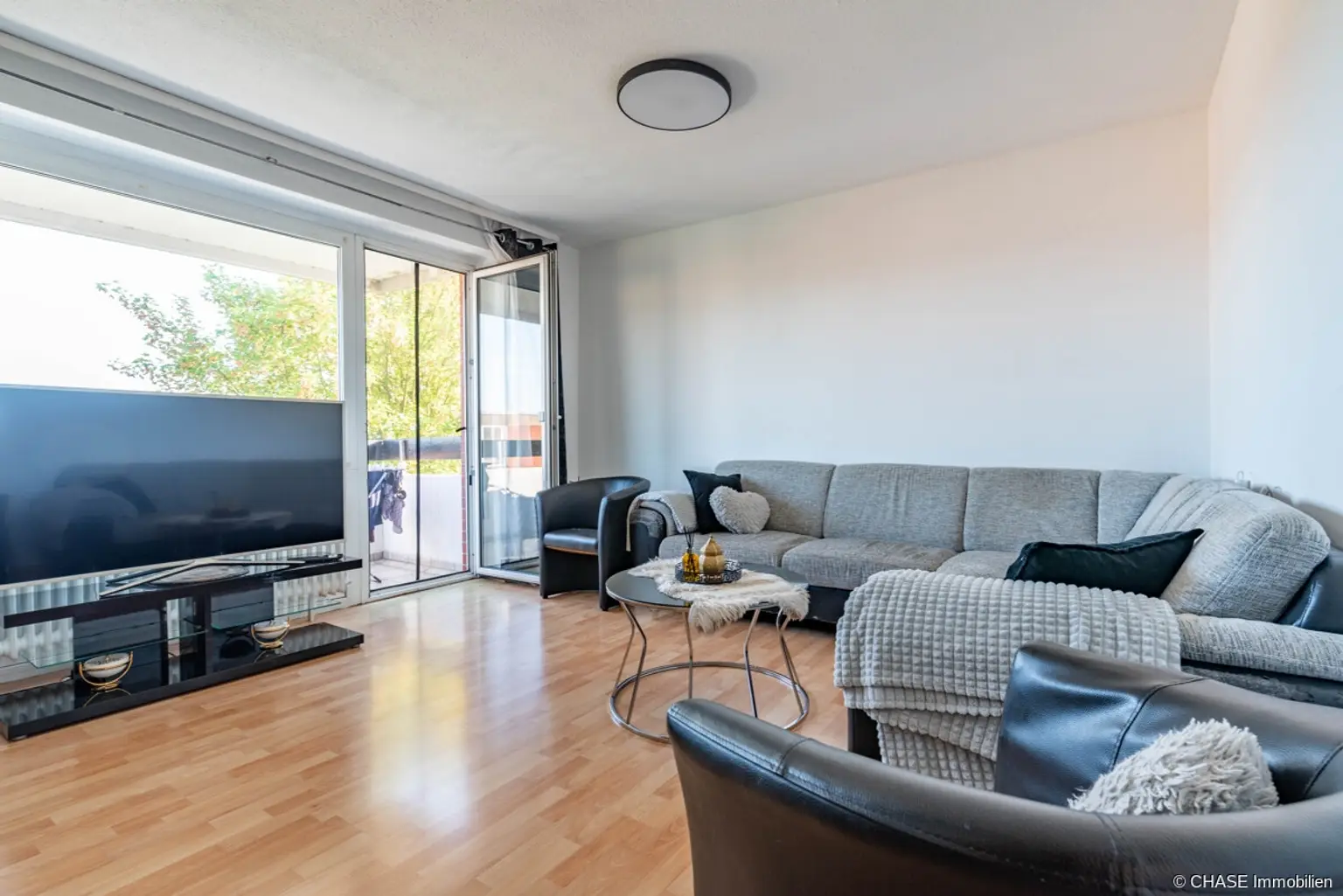 Wohnzimmer Ansicht 1