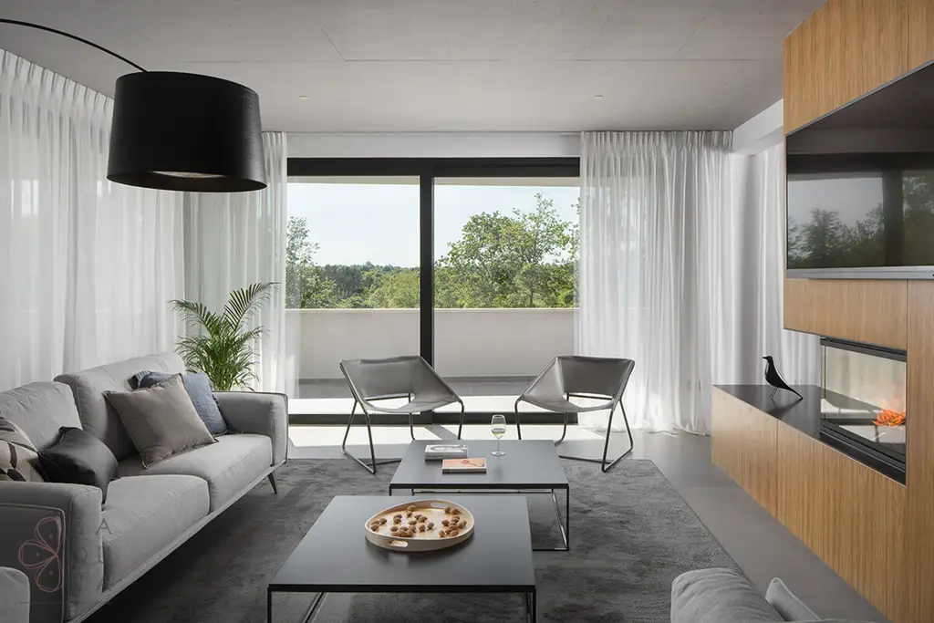 Zeitgenössische Villa in Pazin – Luxus, Privatsphäre und mediterrane Eleganz