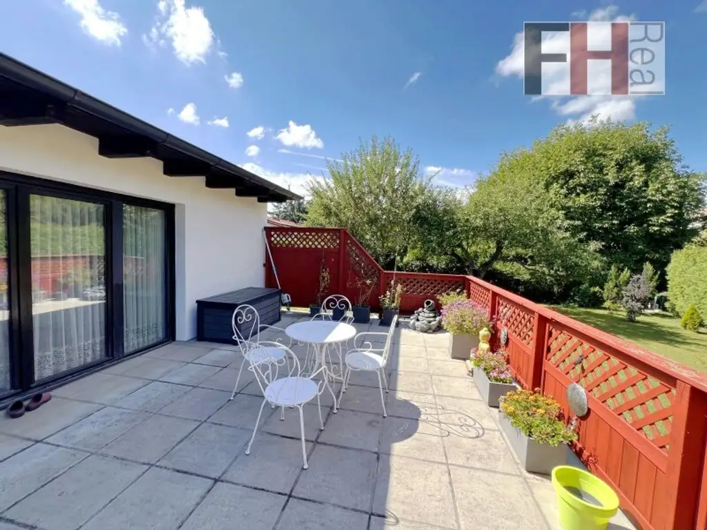 Gepflegter Bungalow in Purkersdorf, Grundstück 990m2, schöner Garten!