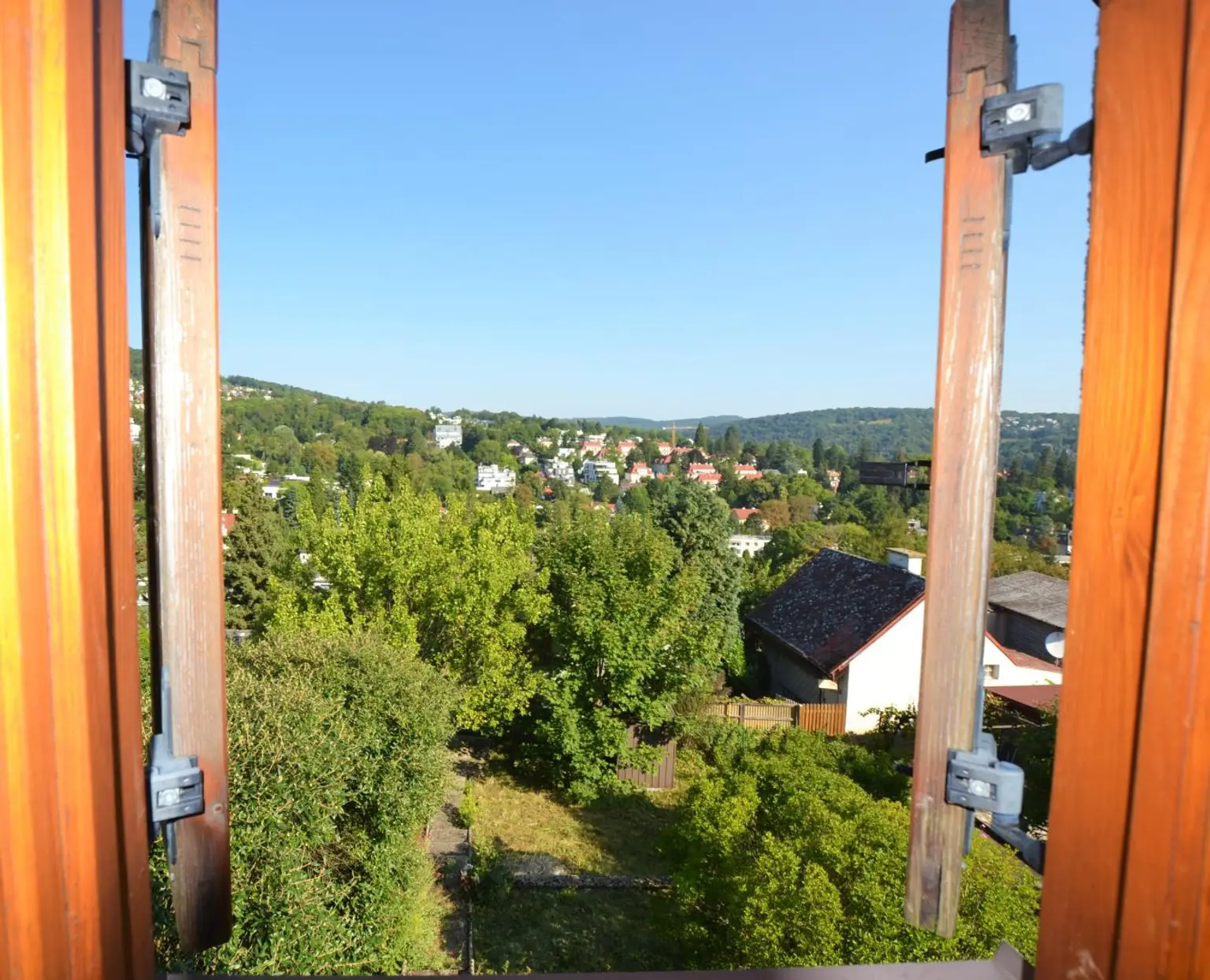 Am Wilhelminenberg: Seltene Gelegenheit mit Traumfernblick