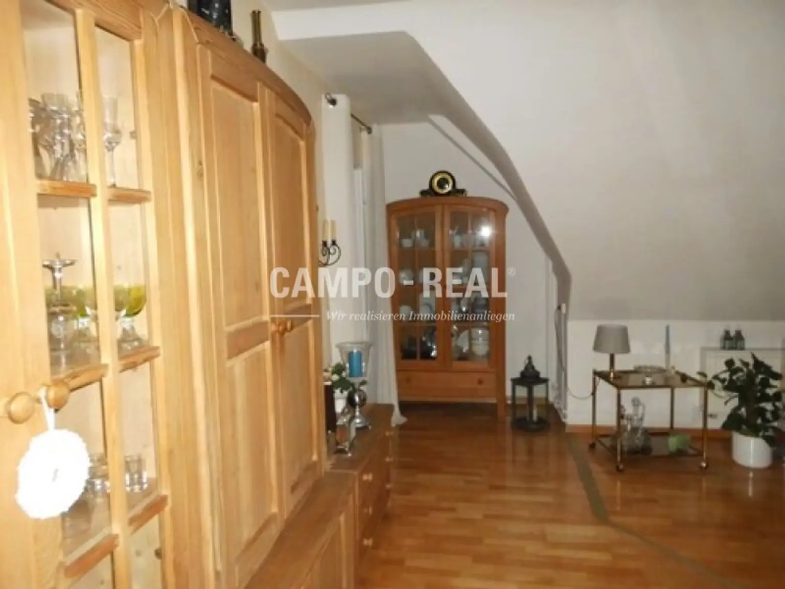 MIETWOHNUNG mit 3-Zimmer und großem Wohnzimmer, Totzenbach