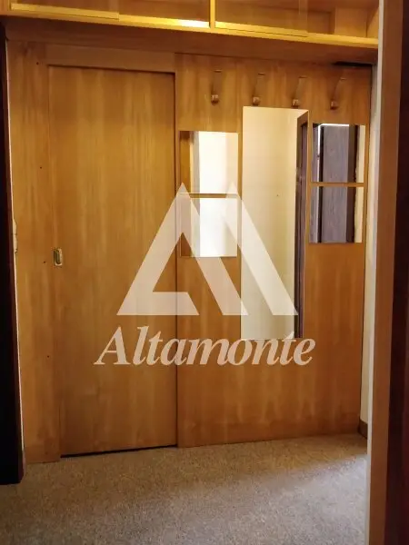 Helle 3-Zimmer-Wohnung im 3. Liftstock mit schöner Loggia - Nähe Augarten & Jakominiplatz, 8010 Graz