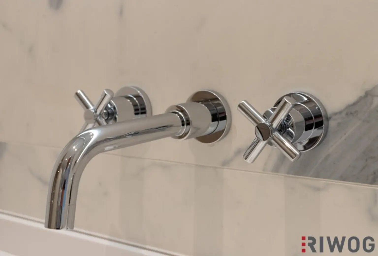 LUXUS-ALTBAUWOHNUNG am Börseplatz 1, 1010 Wien