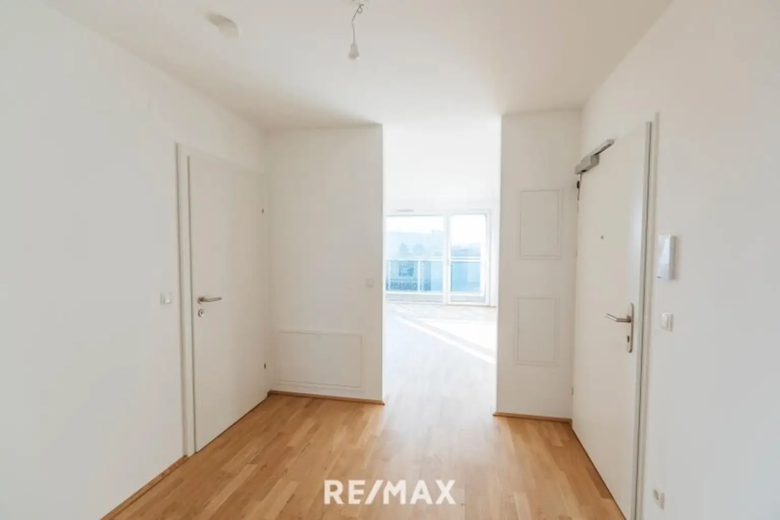 NEUBAUWOHNUNG MIT STIL, EFFIZIENZ UND ZUKUNFTSPERSPEKTIVE! PROVISIONSFREI!