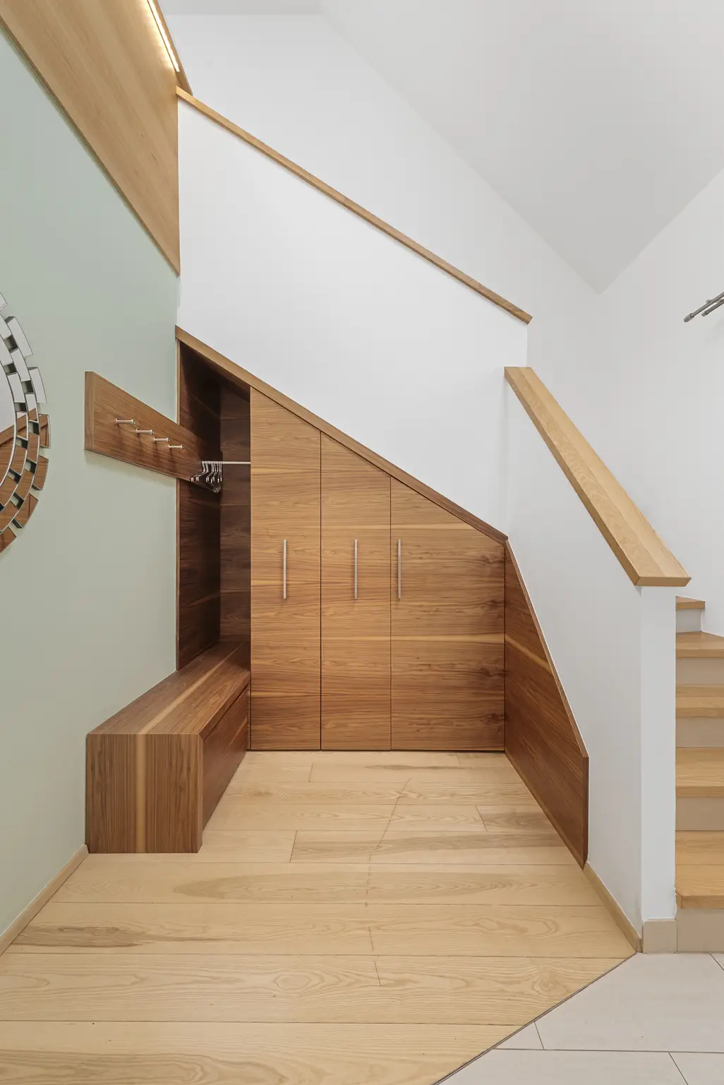Großzügiges Maisonette-Penthouse zur Miete – mit Dachterrasse, Sauna und Whirlpool in Brunn am Gebirge
