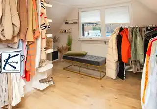 Ankleidezimmer OG