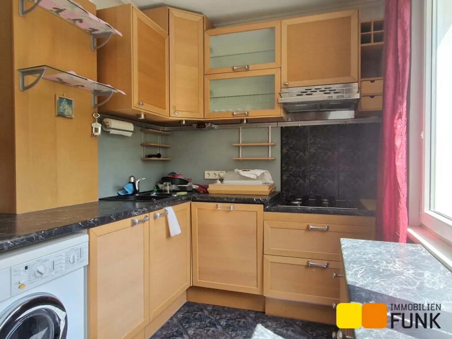 Gepflegte 3 Zimmerwohnung, 92 m², Sofortbezug