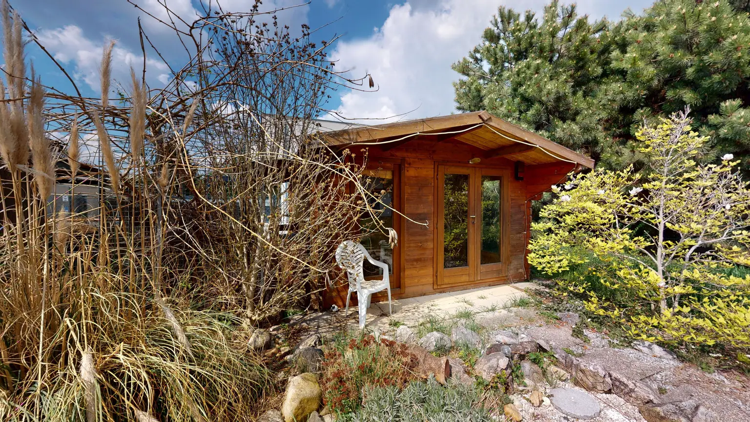 Einfamilienhaus mit großem Garten und Badezugang bei Groß-Enzersdorf