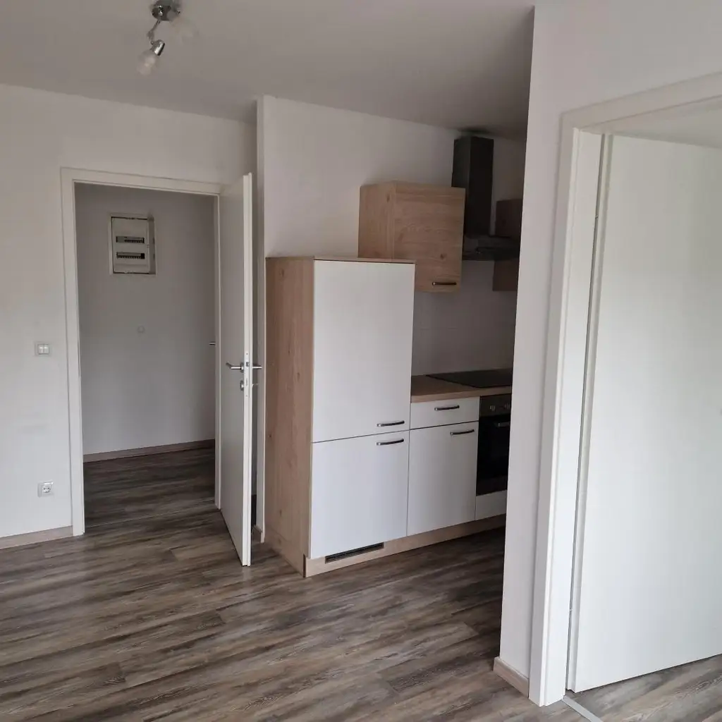 Kleinwohnung mit Terrasse!