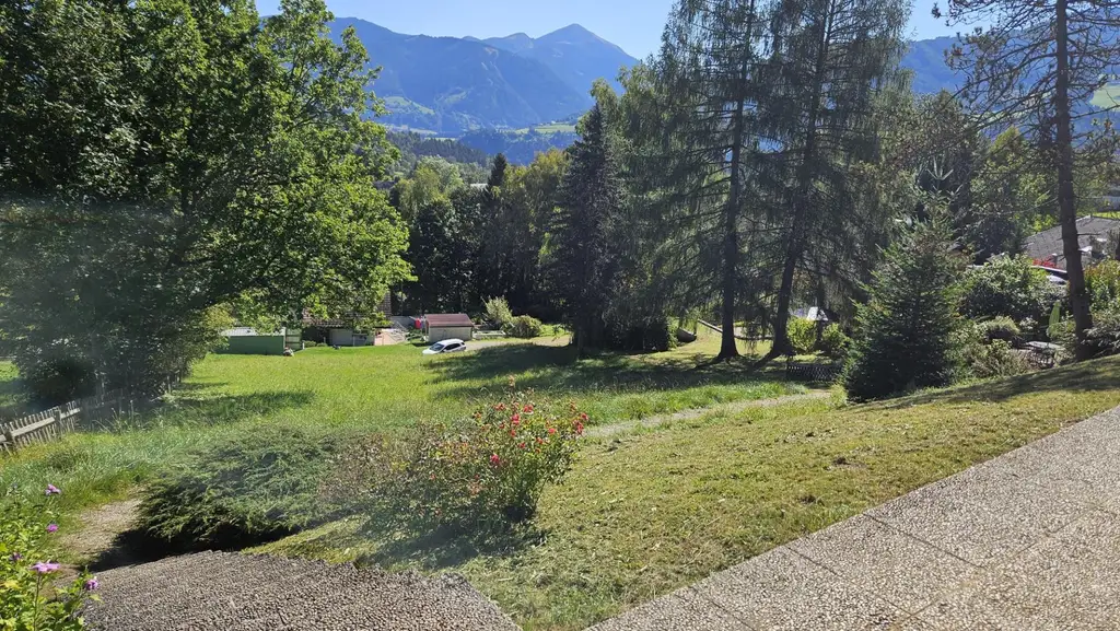 Haus in einzigartiger Alleinlage mit toller Aussicht!
