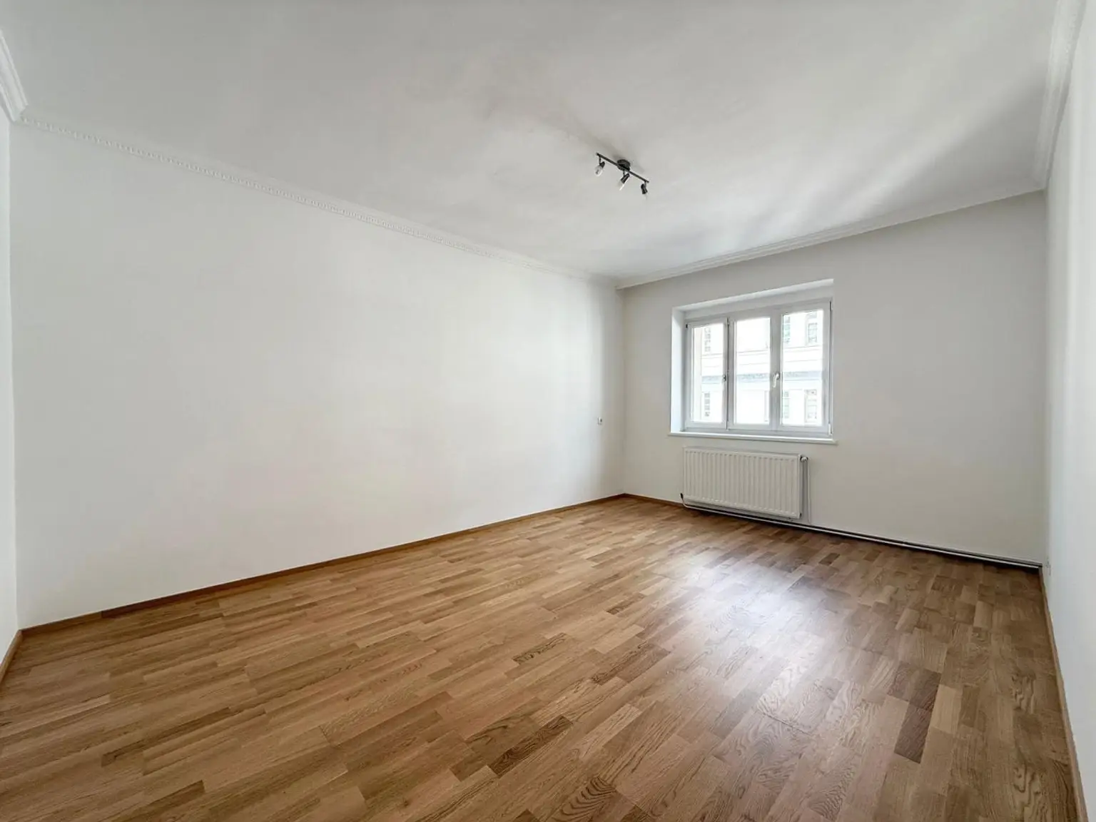 Erstbezug – Modern sanierte 2-Zimmer-Wohnung - Nähe U1