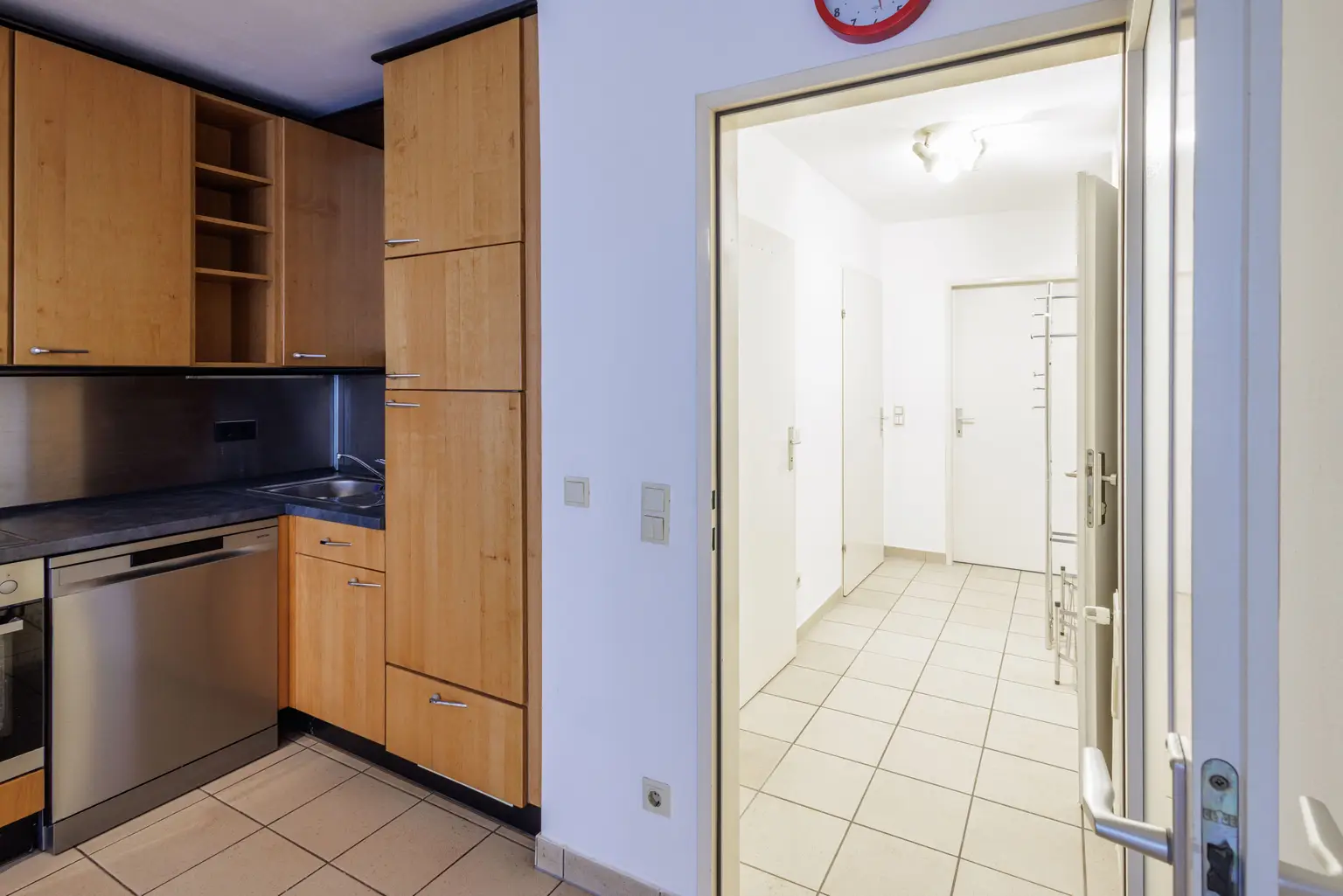 Ruhige 2-Zimmer-Wohnung mit Gartenblick und Garagenplatz