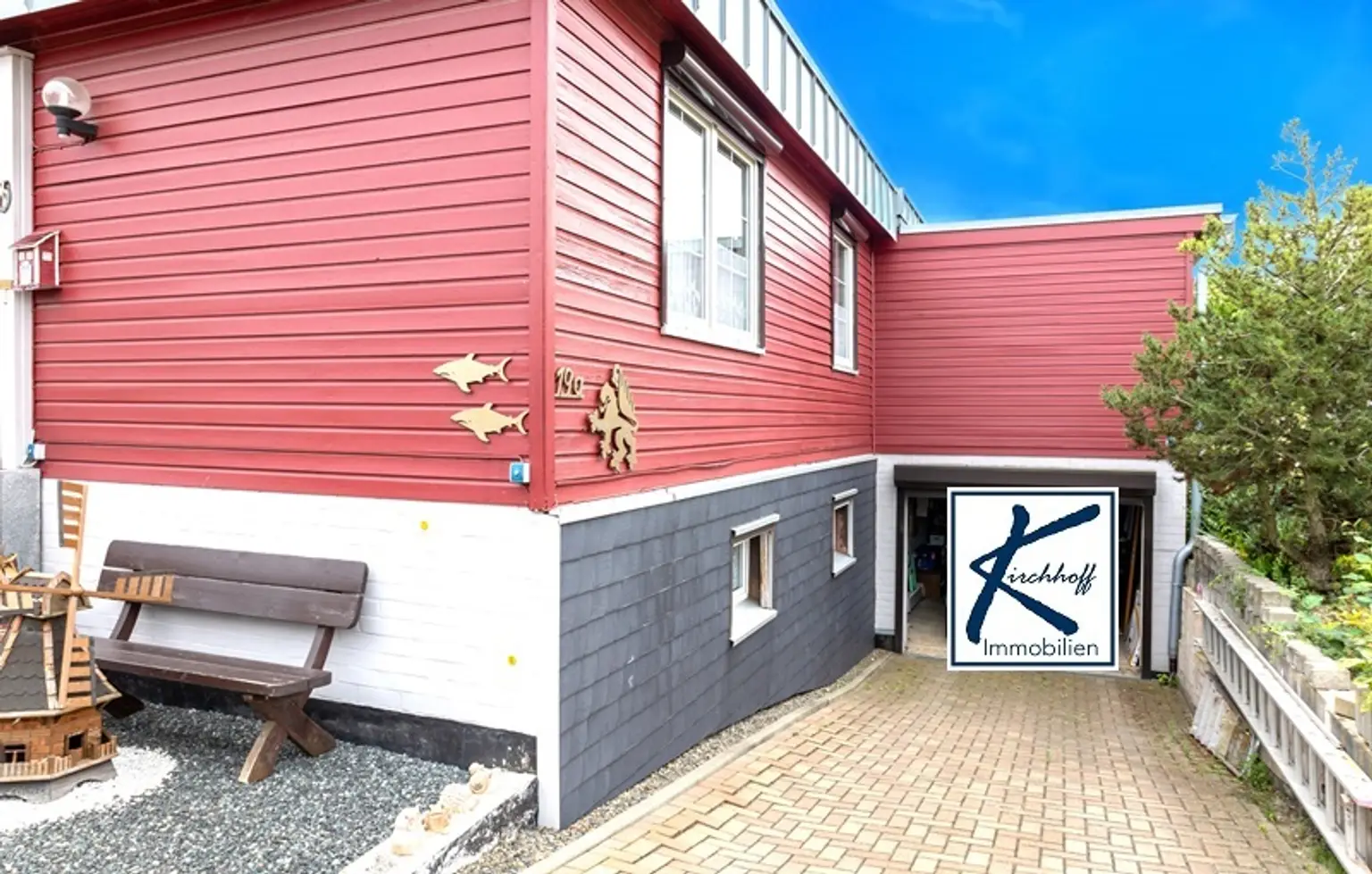 Haus und Garage