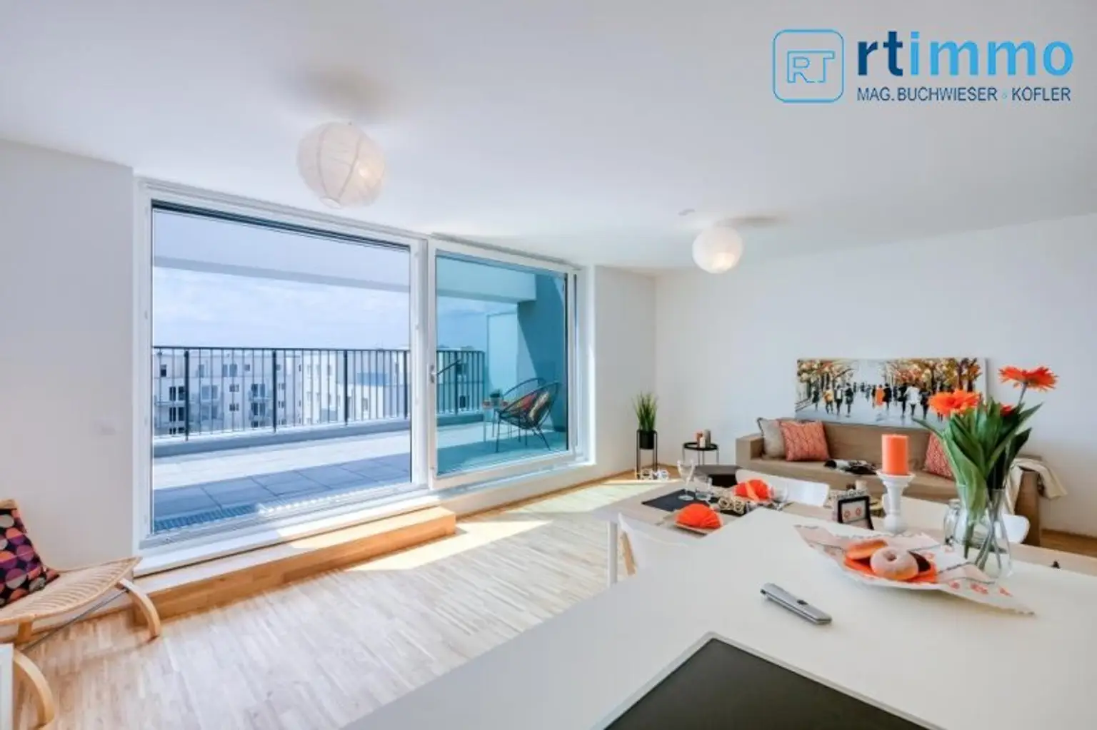 Einzigartiges Penthouse mit Traumterrasse, Fernblick und Klimaanlage