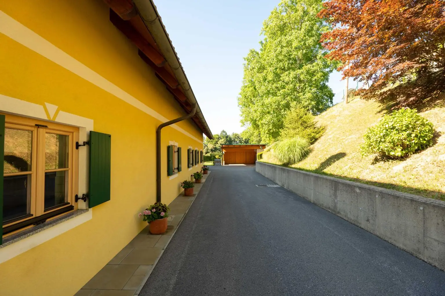 "Privates Paradies mit Panorama – 5 Hektar Freiheit & ein Zuhause zum Verlieben"