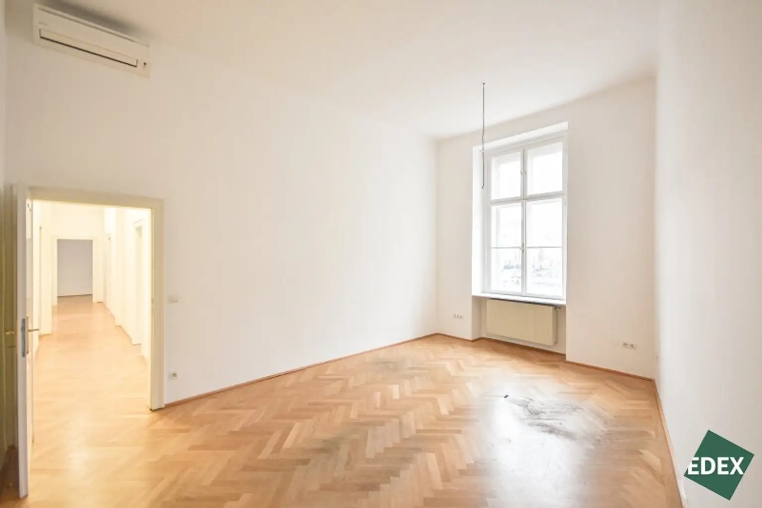 4 Zimmer-Altbaubüro beim Museumsquartier