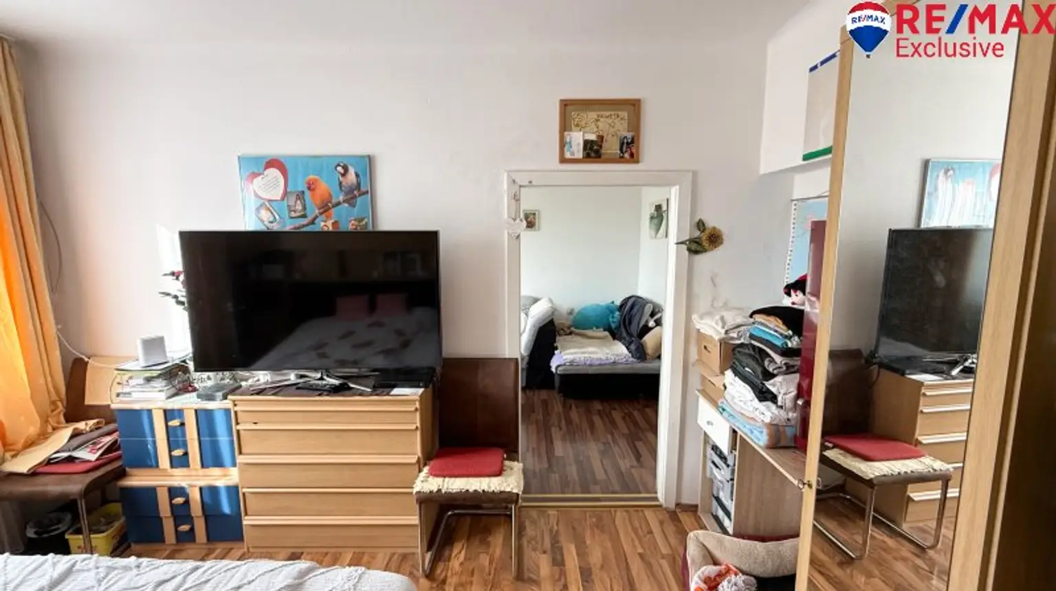 Renovierungsbedürftiges Ein- bzw. Mehrfamilienhaus in Wiener Neustadt – Ihr neues Projekt!