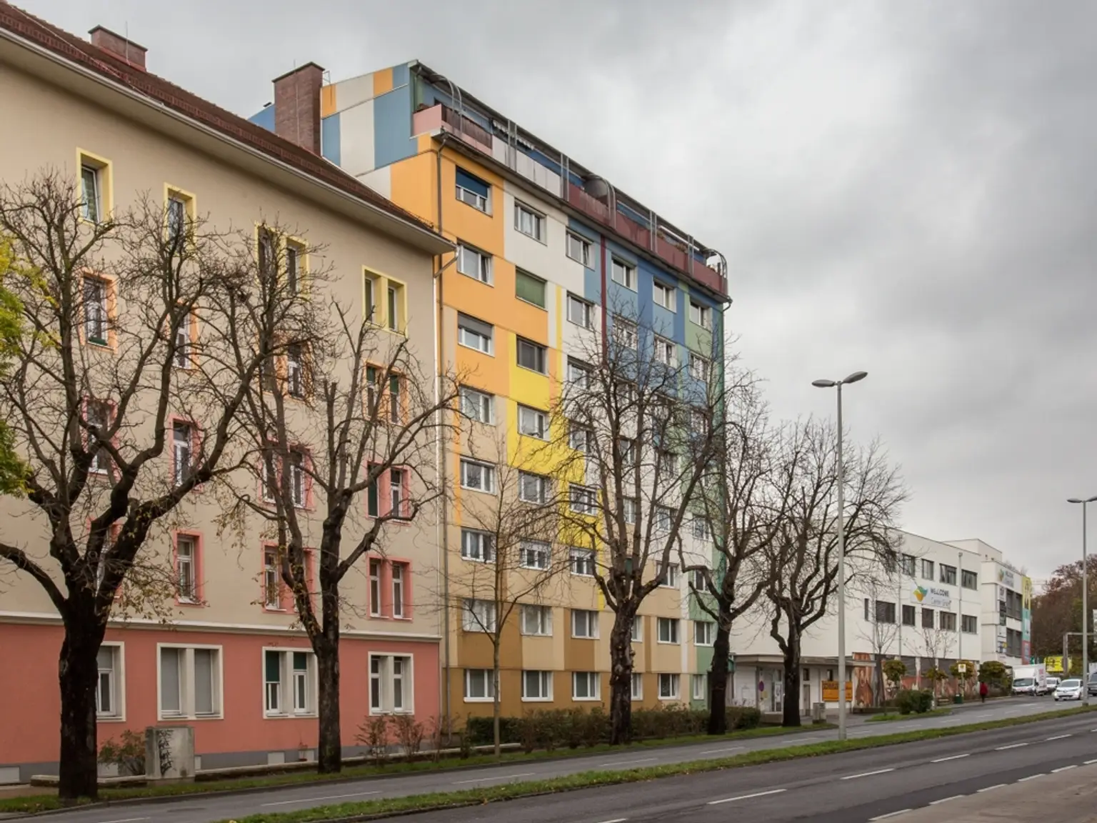 Erstbezug nach Kernsanierung – sonnige 3-Zimmer-Wohnung im Bezirk Lend!