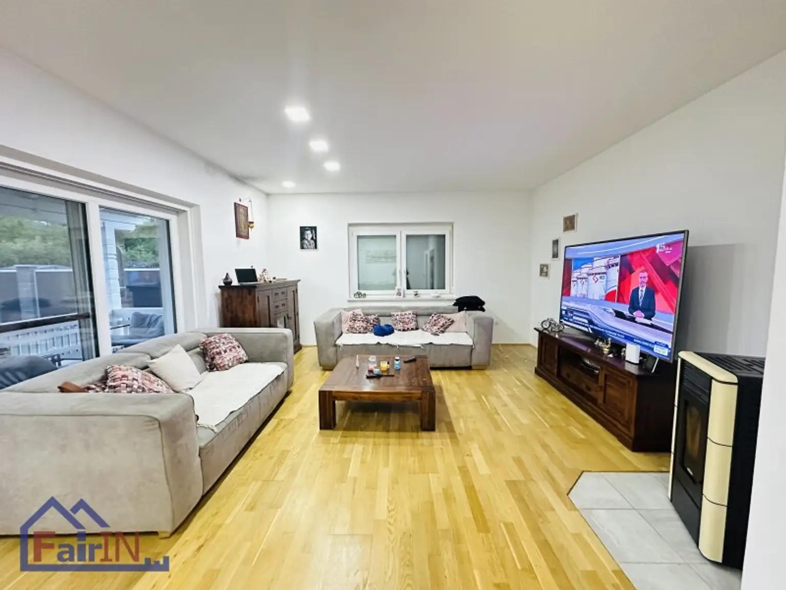 Traumhaus in Sollenau: Gepflegtes 140m² Heim mit Garten, Garage!