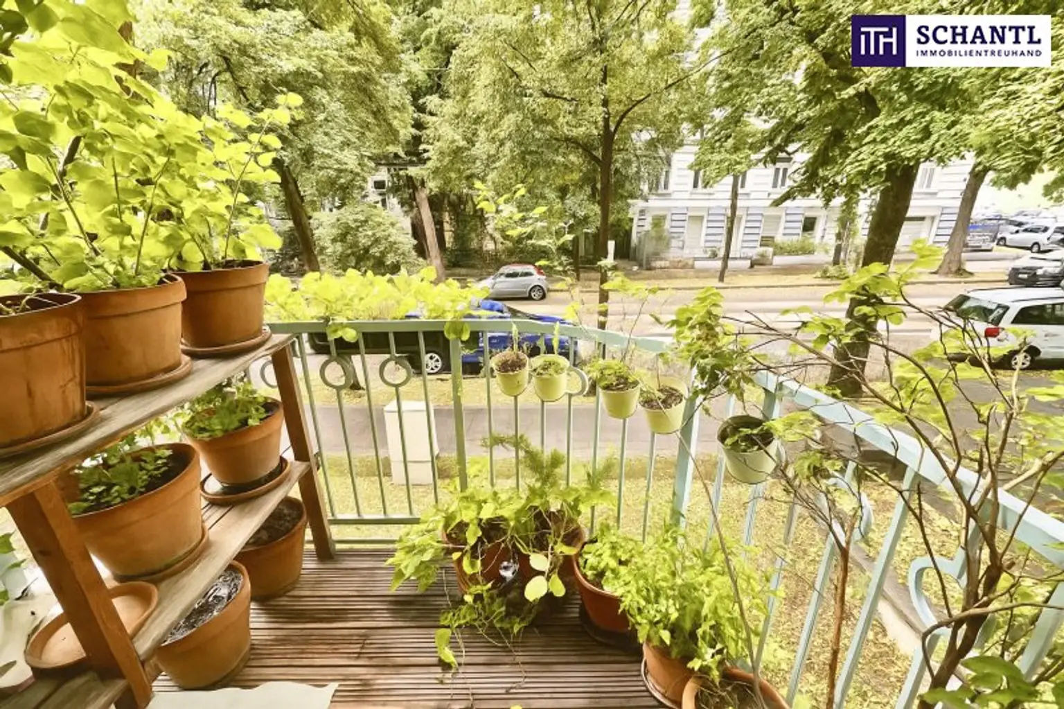 Stark reduziert! Charmante 3-Zimmer-Wohnung mit Urlaubsfeeling – eigener Garten & zwei Balkone in Währinger Toplage