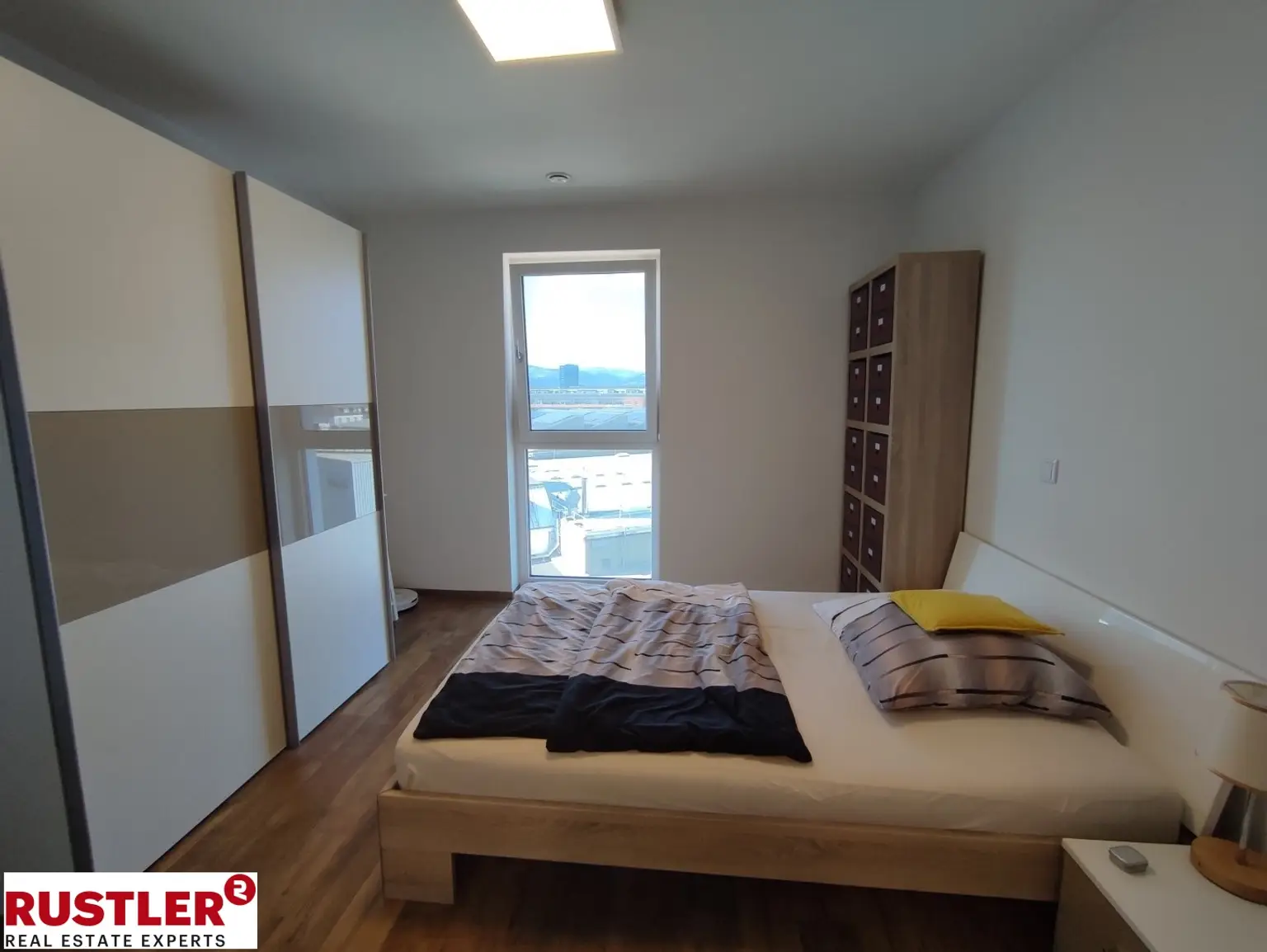 Schlafzimmer.