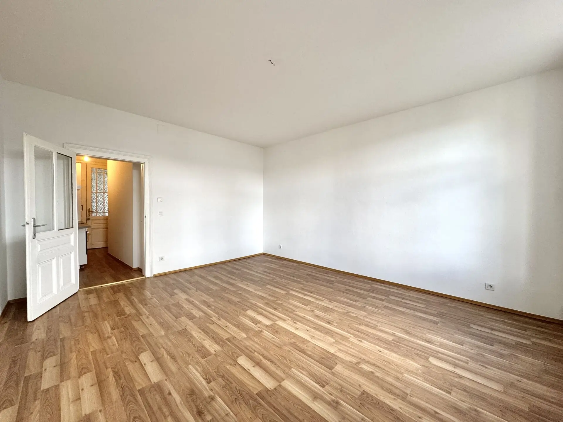 20251118_101329881_iOS