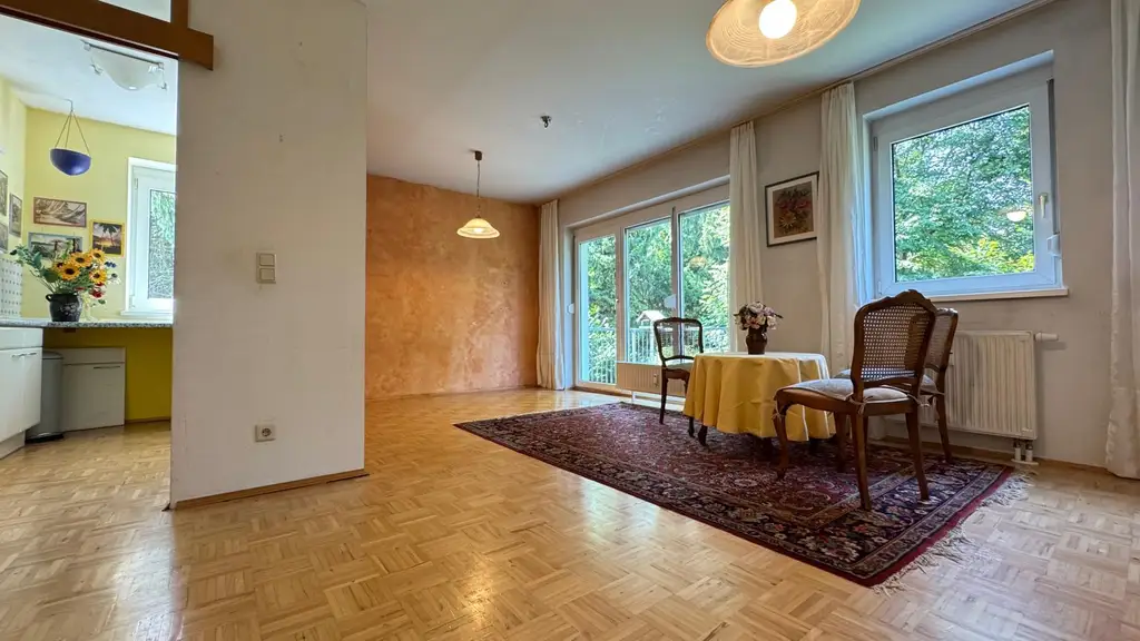 Eigentumswohnung in Ruhelage mit Balkon & Blick ins Grüne I Nähe Uni & Hilmteich