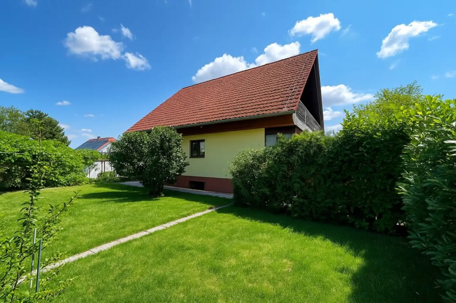 Ihr neues Zuhause in ruhiger Lage – Familienfreundliches Haus in Traiskirchen