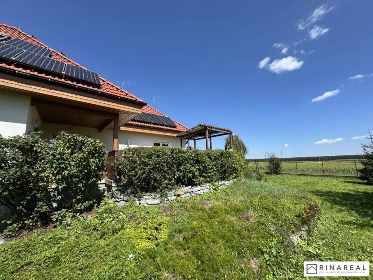 MOLLRAM - Einfamilienhaus mit ca. 1.268 m² Eigengrund | Baujahr 2009 | Sauna & Whirlpool | Luftwärmepumpe, PV-Anlage, Klimaanlage uvm.