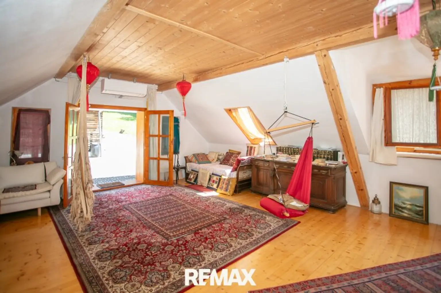 Objekt 1 Atelier im DG