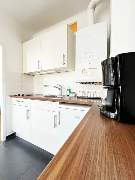 Helle Citywohnung mit Ausblick – Möbliertes 1-Zimmer-Apartment nahe Naschmarkt