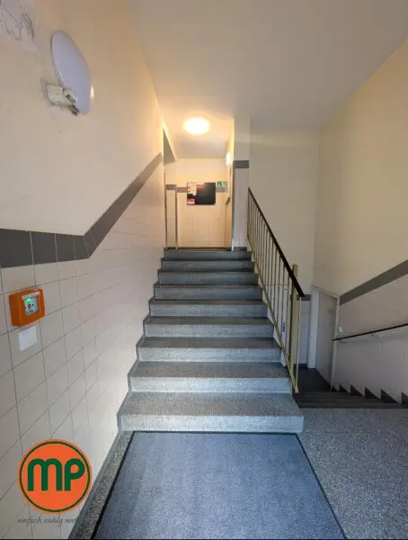 helle 3 Zimmerwohnung mit Loggia im Herzen von Döbling - Sie können sofort einziehen