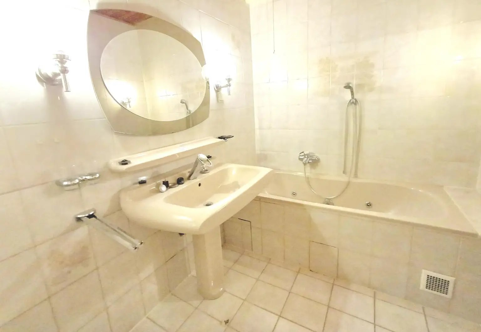 Best Lage St.Peter Graz     Gartenwohnung, 129m²  4,5 Zimmer