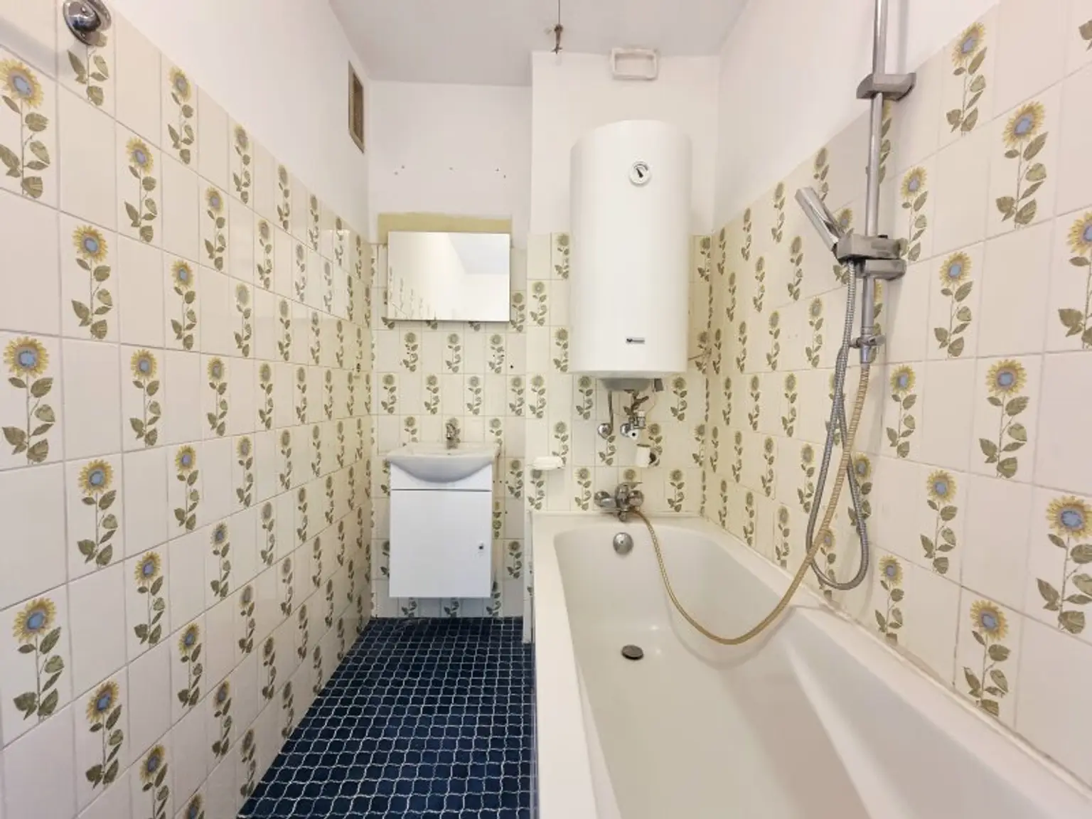 Toplage & Gestaltungsspielraum – 3-Zimmer-Eigentumswohnung mit Loggia