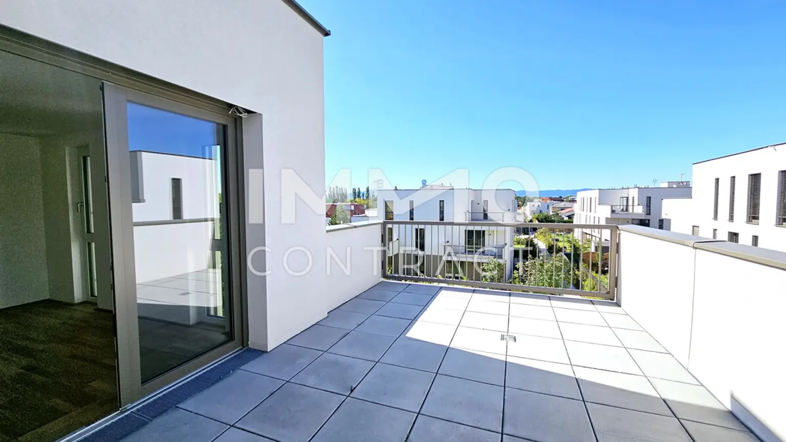 2 Dachterrassen mit Grünblick: Stilvolle 4-Zimmer-Wohnung in parkähnlicher Anlage - provisionsfrei!