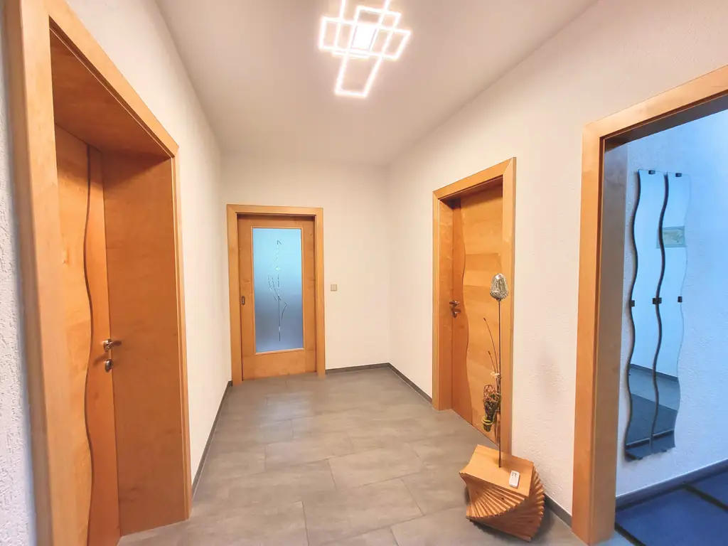 Sonnige Dachgeschosswohnung mit Traumblick über Telfs